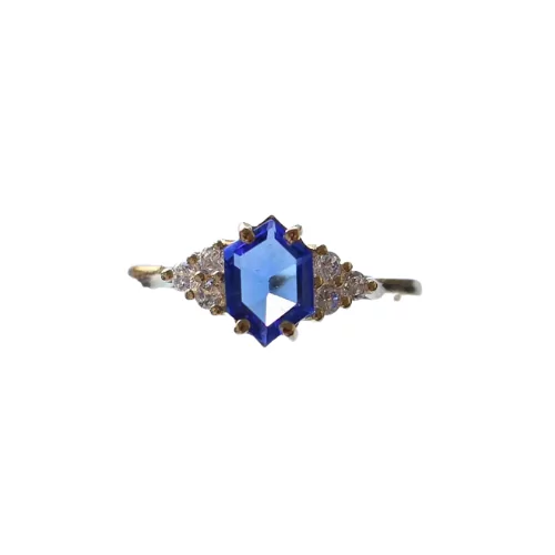 ANEL SAFIRA HEXAGONAL BANHO DE OURO 18K